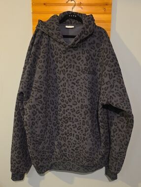 Comfrt Gray Leopard Print Hoodie 3XL Oversized Pullover Sweatshirt